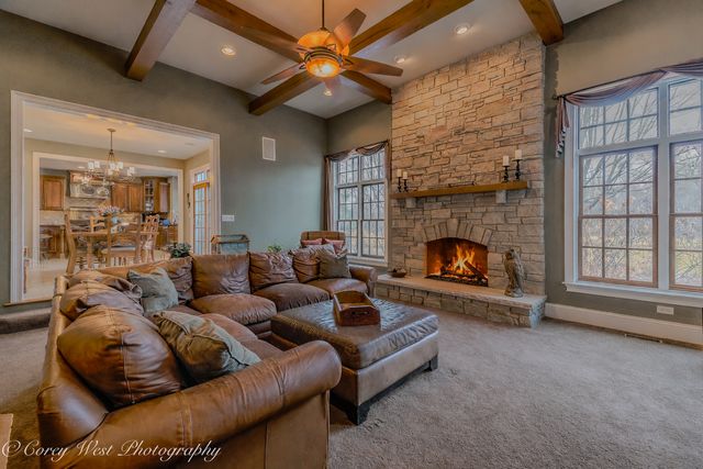 28W524 Wynn Avenue, West Chicago, IL 60185