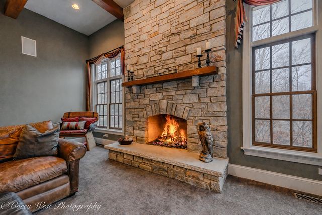 28W524 Wynn Avenue, West Chicago, IL 60185