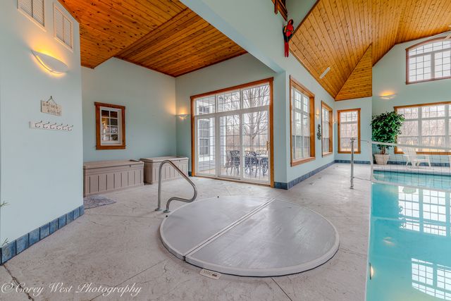 28W524 Wynn Avenue, West Chicago, IL 60185