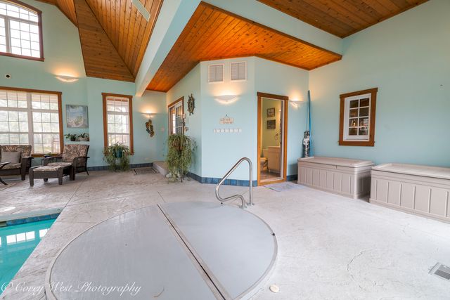 28W524 Wynn Avenue, West Chicago, IL 60185