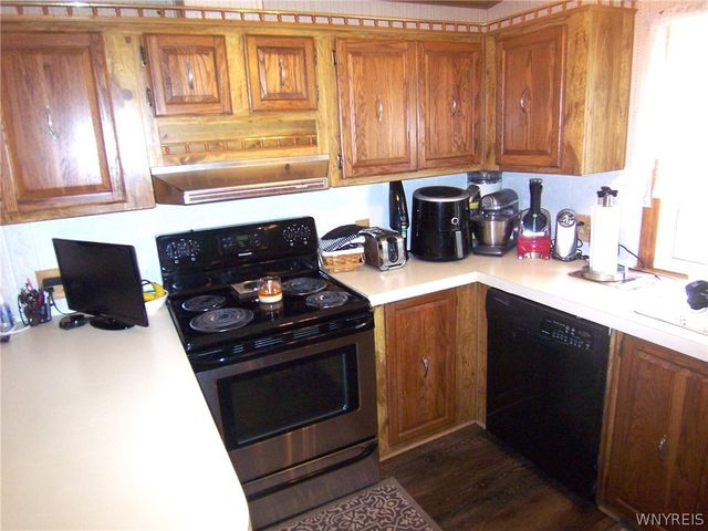 5066 Clinton St Road, Batavia, NY 14020
