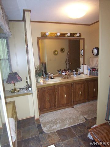 5066 Clinton St Road, Batavia, NY 14020