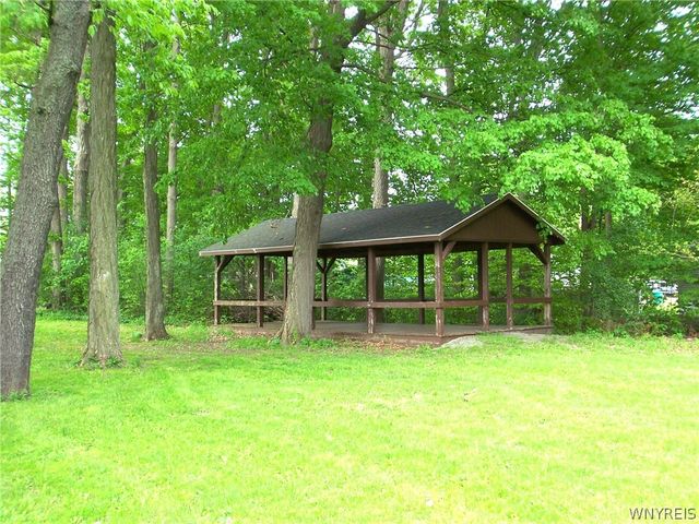 5066 Clinton St Road, Batavia, NY 14020