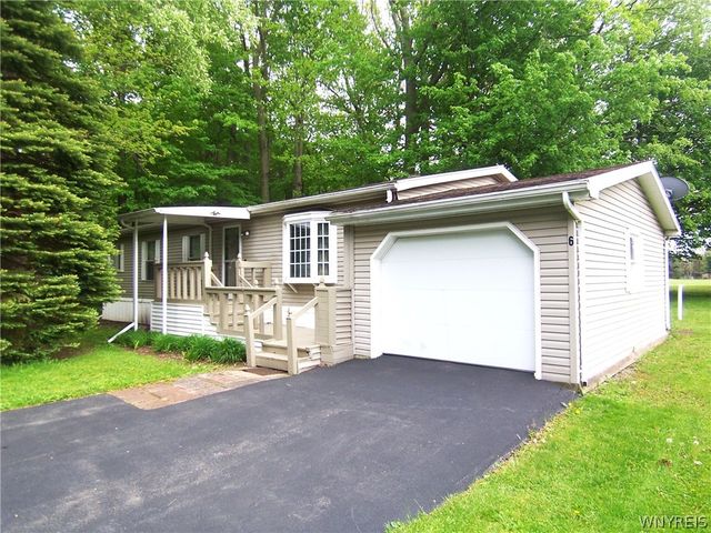 5066 Clinton St Road, Batavia, NY 14020