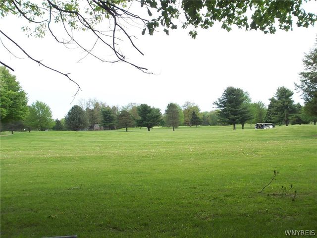 5066 Clinton St Road, Batavia, NY 14020