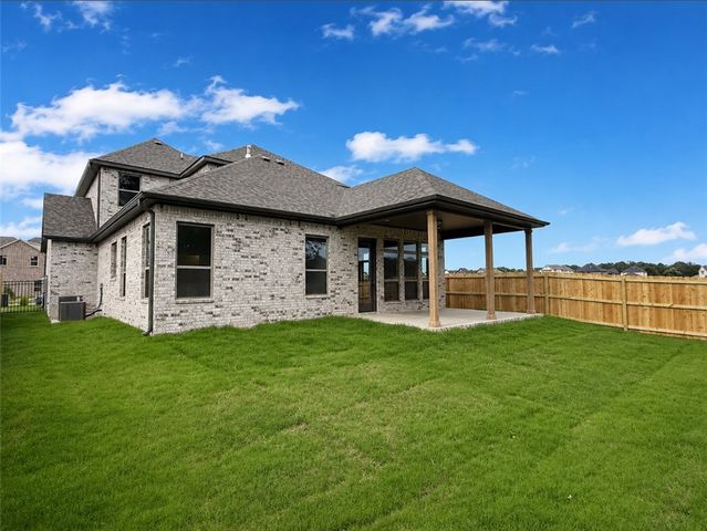 1600 W Chandler Avenue, Rogers, AR 72758