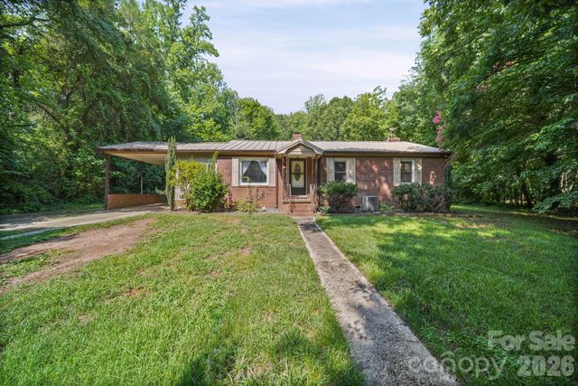 305 N Milford Drive, Salisbury, NC 28144