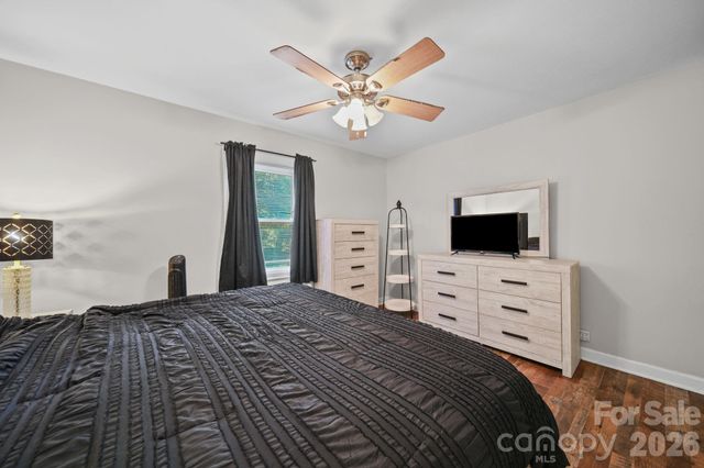 305 N Milford Drive, Salisbury, NC 28144
