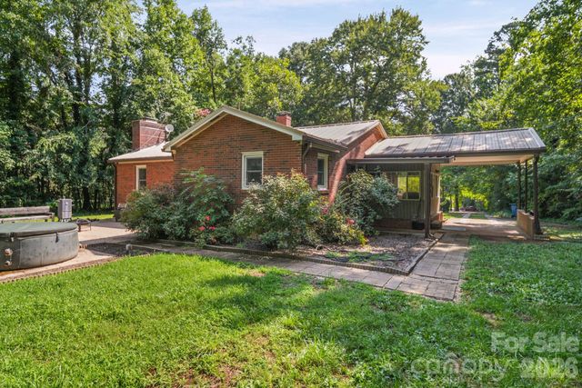 305 N Milford Drive, Salisbury, NC 28144