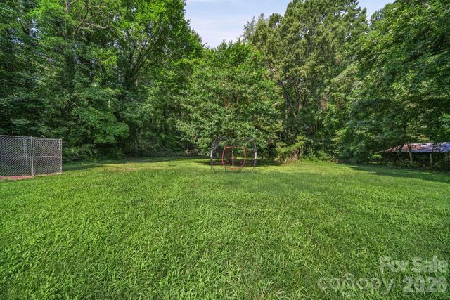 305 N Milford Drive, Salisbury, NC 28144