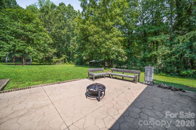 305 N Milford Drive, Salisbury, NC 28144