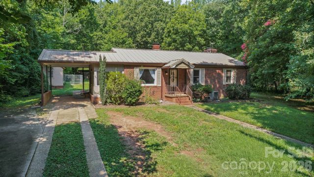 305 N Milford Drive, Salisbury, NC 28144