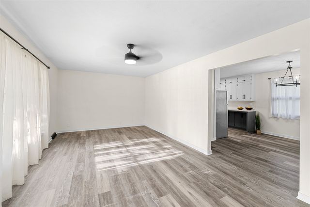 681 Starlight Dr, Salina, KS 67401