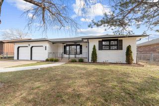 681 Starlight Dr, Salina, KS 67401