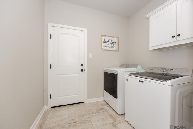 4858 Viola Farms Dr, Addis, LA 70710