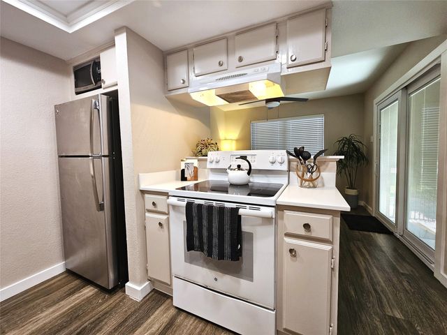 5821 Marvin Loving Drive 111, Garland, TX 75043