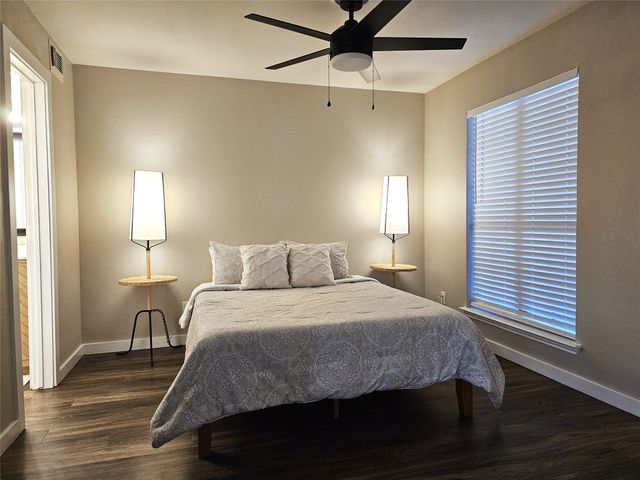 5821 Marvin Loving Drive 111, Garland, TX 75043