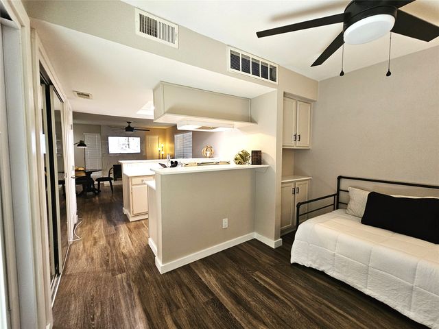 5821 Marvin Loving Drive 111, Garland, TX 75043