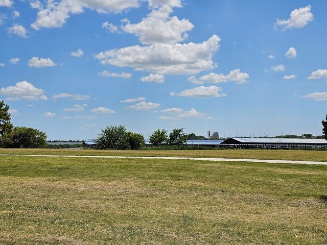 5821 Marvin Loving Drive 111, Garland, TX 75043