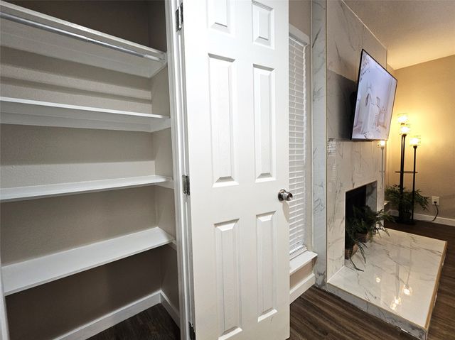5821 Marvin Loving Drive 111, Garland, TX 75043