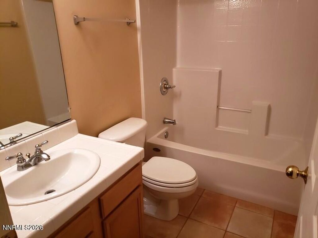 Image 15 of property listing at 4034 Royal Sage Drive, Reno, NV 89503