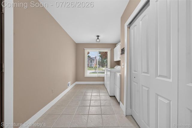 5133 Allison Drive, Troy, MI 48085