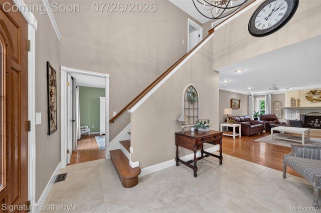 5133 Allison Drive, Troy, MI 48085