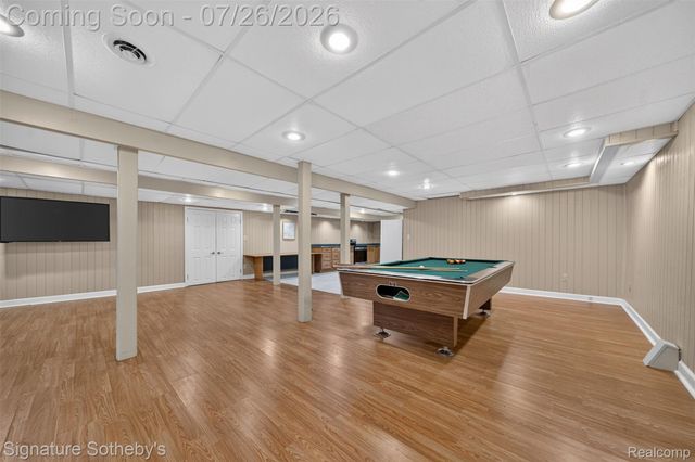 5133 Allison Drive, Troy, MI 48085