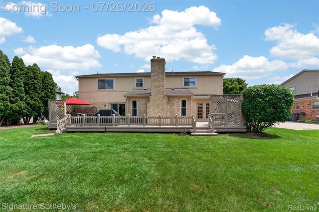 5133 Allison Drive, Troy, MI 48085