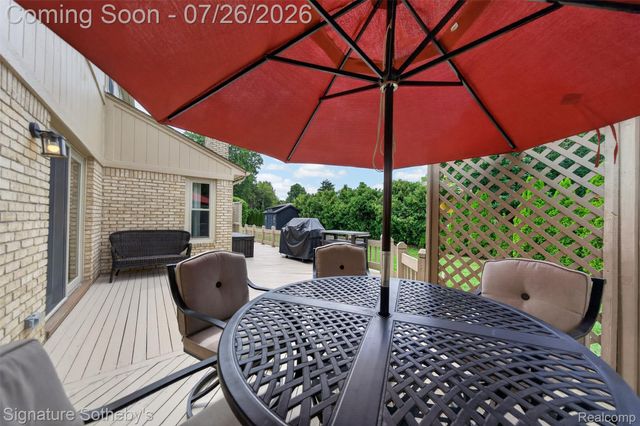 5133 Allison Drive, Troy, MI 48085