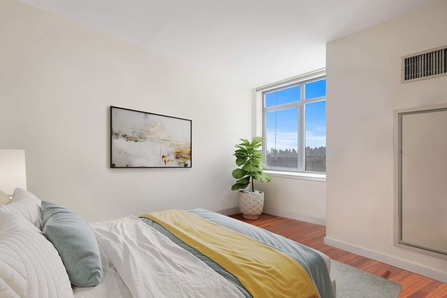 1485 5th Ave Apt 22C, New York City, NY 10035