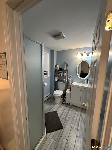 20 Manning Road, Enfield, CT 06082