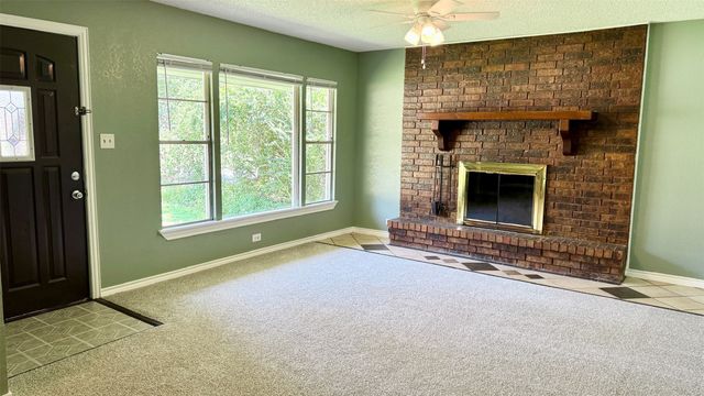 2626 W Washington Street, Denison, TX 75020