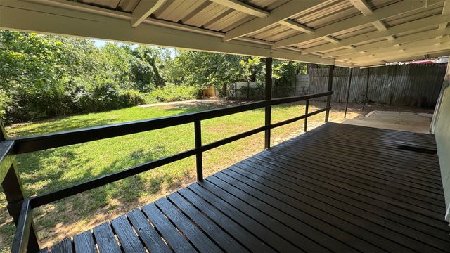 2626 W Washington Street, Denison, TX 75020