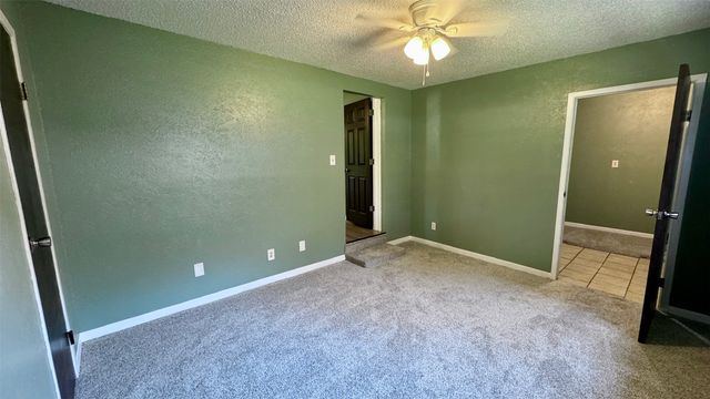 2626 W Washington Street, Denison, TX 75020