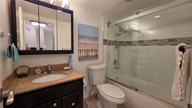 2801 Somerset Dr 211, Lauderdale Lakes, FL 33311