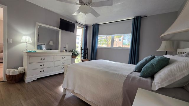 2801 Somerset Dr 211, Lauderdale Lakes, FL 33311