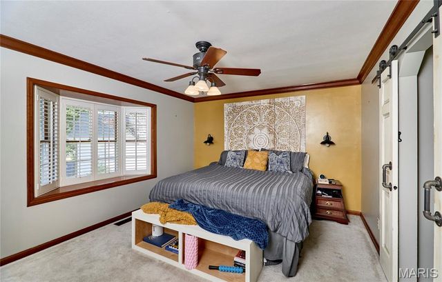 404 Chantilly Court, Warrenton, MO 63383