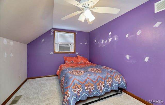 404 Chantilly Court, Warrenton, MO 63383