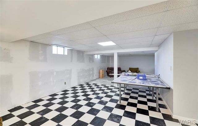 404 Chantilly Court, Warrenton, MO 63383