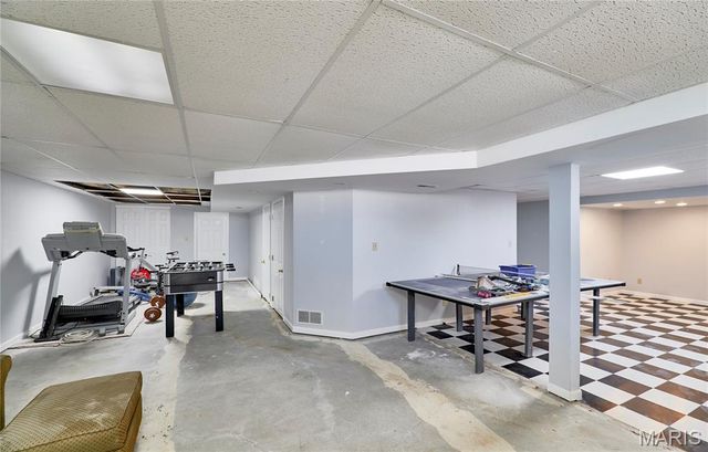 404 Chantilly Court, Warrenton, MO 63383