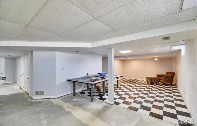 404 Chantilly Court, Warrenton, MO 63383