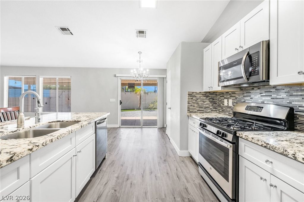 719 Carlitos Avenue, North Las Vegas, NV 89031 — photo 4