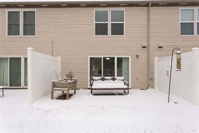 5436 N Fairmount Avenue, Kansas City, MO 64118