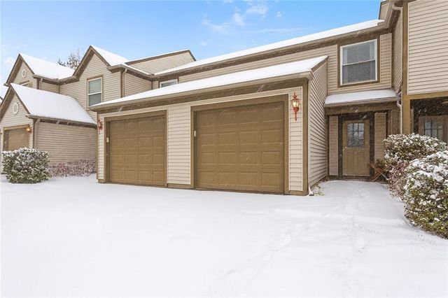 5436 N Fairmount Avenue, Kansas City, MO 64118