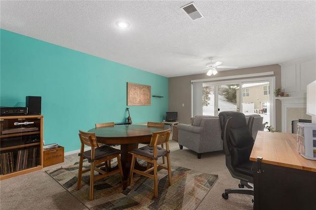 5436 N Fairmount Avenue, Kansas City, MO 64118