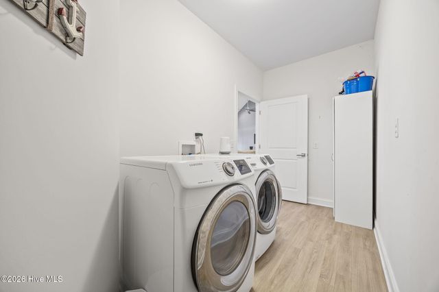 168 W Royal Way, Merry Hill, NC 27957