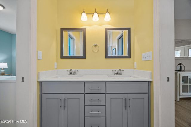 168 W Royal Way, Merry Hill, NC 27957