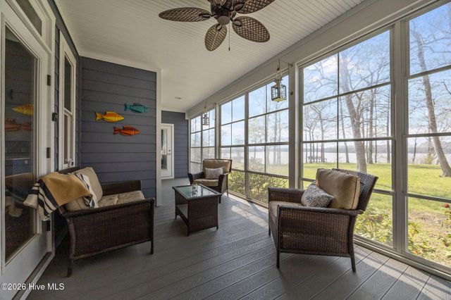 168 W Royal Way, Merry Hill, NC 27957