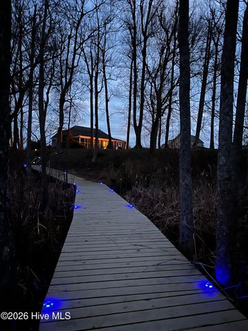 168 W Royal Way, Merry Hill, NC 27957